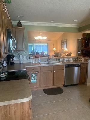 2nd image of 2580 Ardson Ave