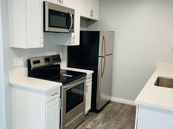 4th image of 767 Euclid Ave APT 9