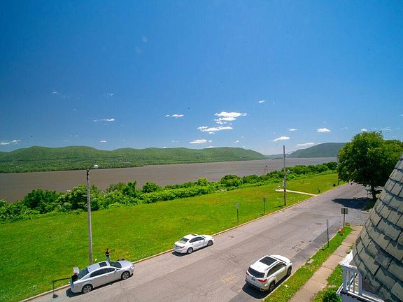 View of Hudson River