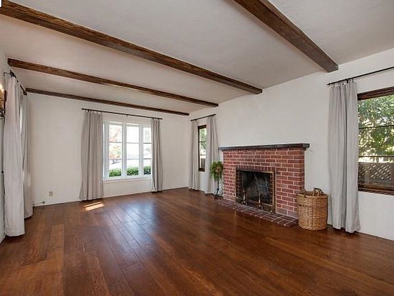 3rd image of 4020 Midvale Ave