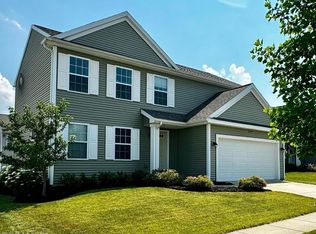 8609 Manistee River Dr, Fowlerville, MI 48836