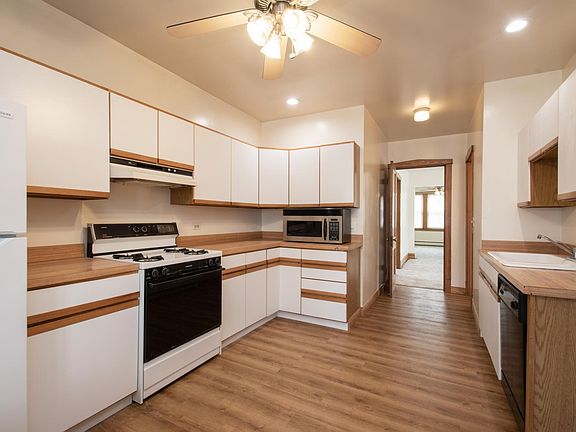 5th image of 5268 N Laporte Ave #2