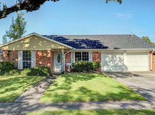 11223 Sagehill Dr, Houston, TX 77089