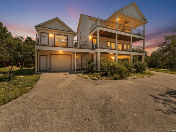 1729 SORREL CREEK DR, Canyon Lake, TX 78133
