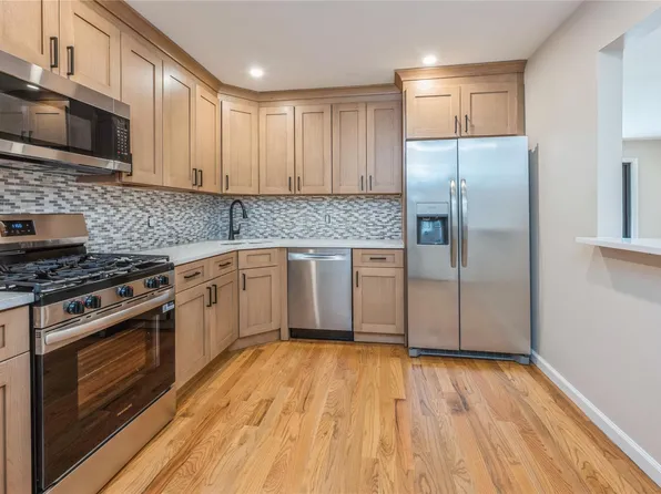 255 Country Club Lane, Pomona, NY 10970