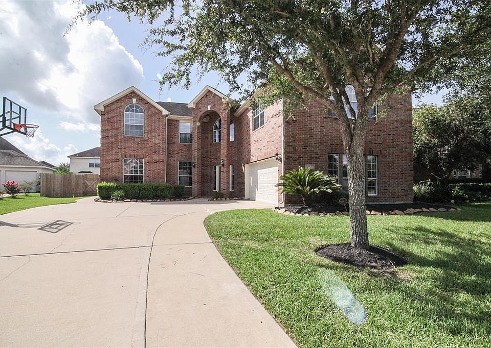1st image of 2208 Indigo Cove Ct