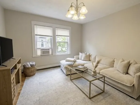 94 Heath St #3, Somerville, MA 02145