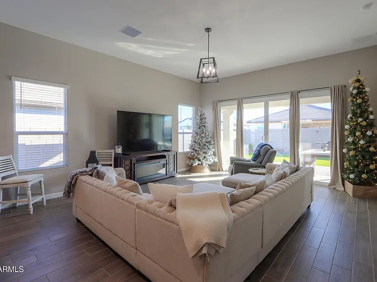 44583 W Palo Olmo Rd — Photo 3