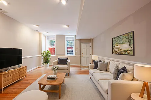 76 P St NW #B Photo 1 76 P St NW #B Photo 1