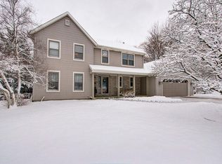 11525 W Janet Ct, Franklin, WI 53132