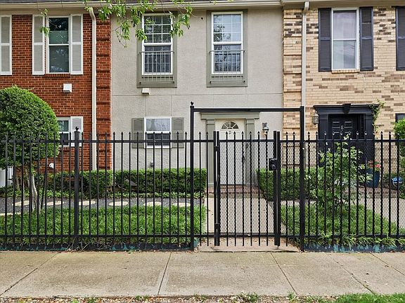 2nd image of 2727 Shelby Ave APT D