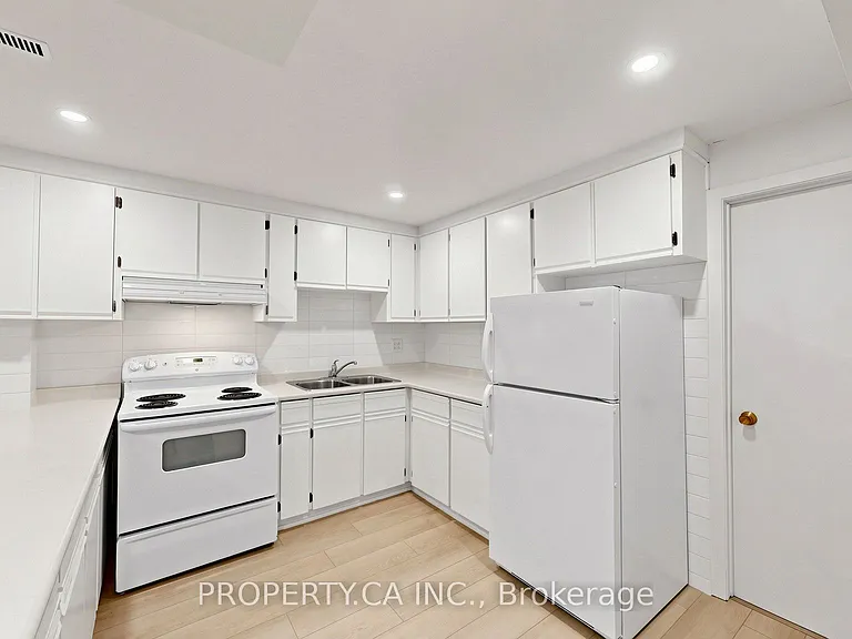 1469 Brentano Blvd — Photo 35