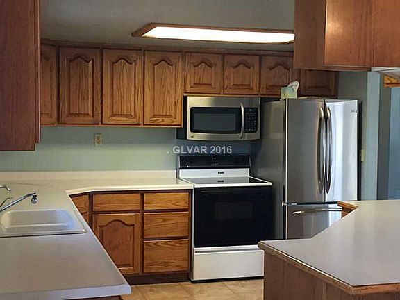 5th image of 847 Avenue I