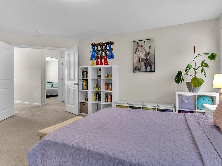 405 Belhaven Ct — Photo 34