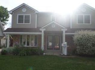 13154 Village Ln, Crestwood, IL 60445