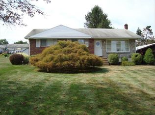 4040 Charles Rd, Emmaus, PA 18049