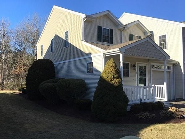 1st image of 27 Sycamore Dr #27