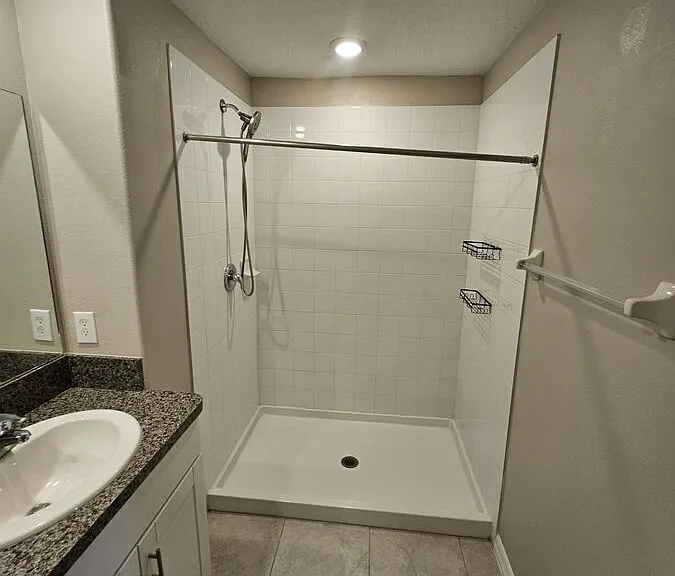 4408 Eternal Prince Dr — Photo 23
