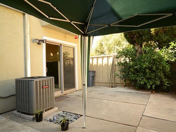 3rd image of 2308 Olivegate Ln