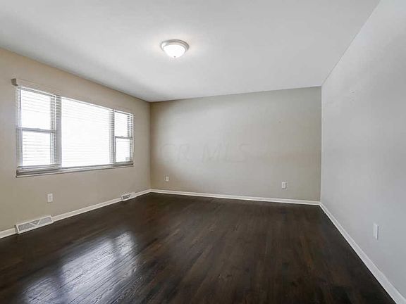 5th image of 6231 Ambleside Dr