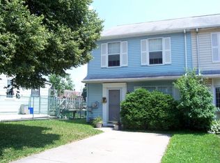 371 Lemonte St, Philadelphia, PA 19128