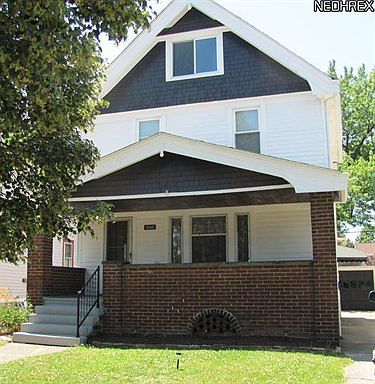 1st image of 3432 W 118th St