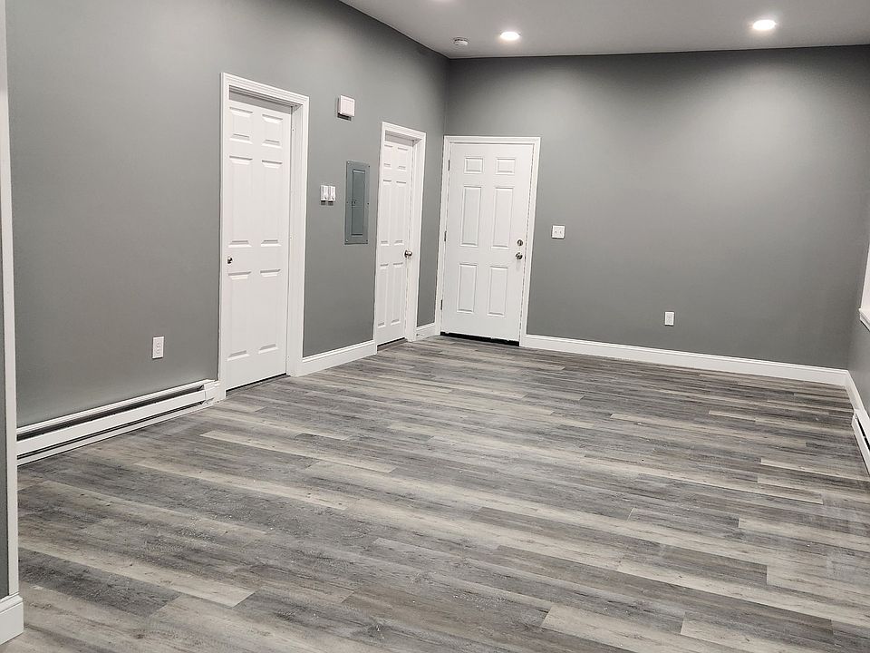 LIVING AND DINNING ROOM OPEN CONCEPT