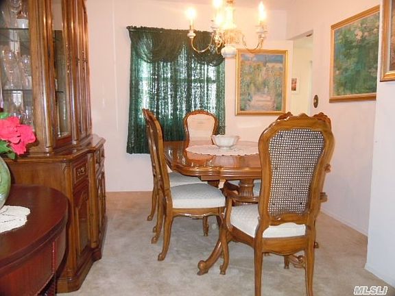 5th image of 4 Wagner Dr