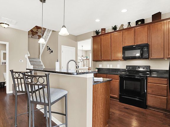 4th image of 9680 Calamus Dr