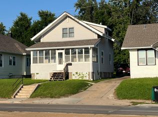 3127 N 60th St, Omaha, NE 68104