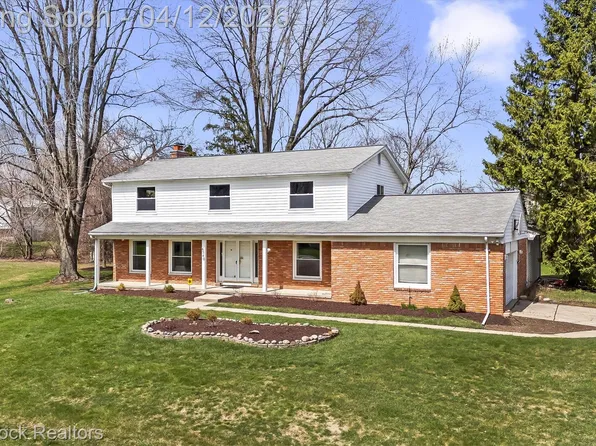 6540 Alderley Way, West Bloomfield, MI 48322
