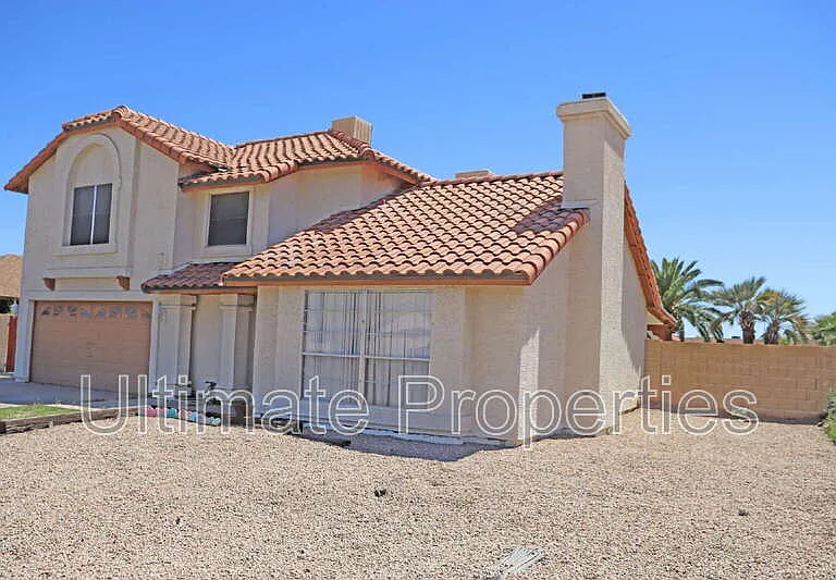 7745 W Willow Ave — Photo 2