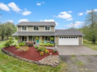 2030 Lewis Rd W, Seabeck, WA 98380