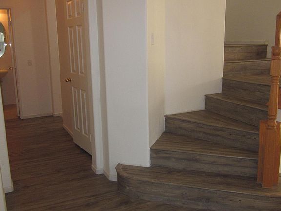 3rd image of 39894 Alpine Union St Unit B