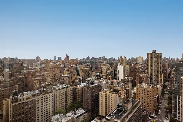 Rented by Douglas Elliman | media 8