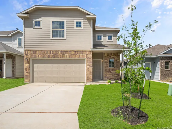 5318 Riley Way, St Hedwig, TX 78152