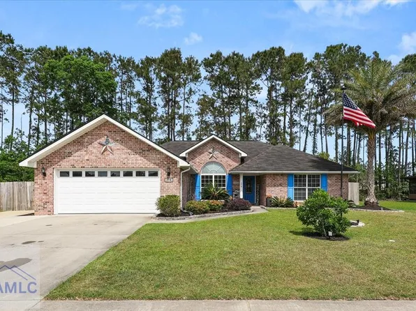 178 Manchester Ct, Midway, GA 31320