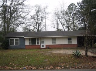 2810 N 7th Ave, Laurel, MS 39440