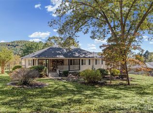 540 Old Haw Creek Rd, Asheville, NC 28805