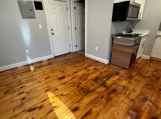 2 Howard St APT 1, Salem, MA 01970