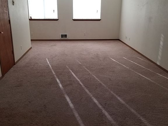 4th image of 1351 NW Elwha St #2