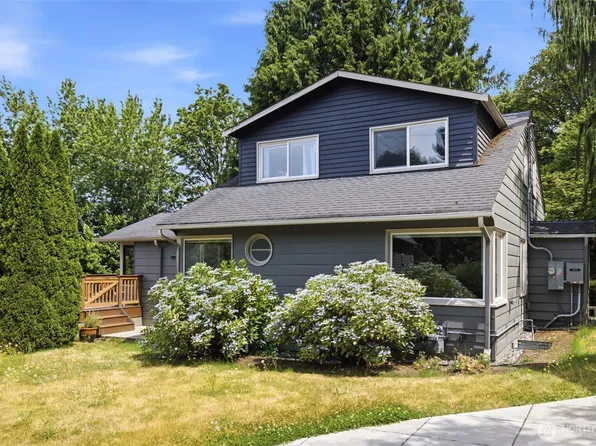 11331 E Riverside Drive, Bothell, WA 98011