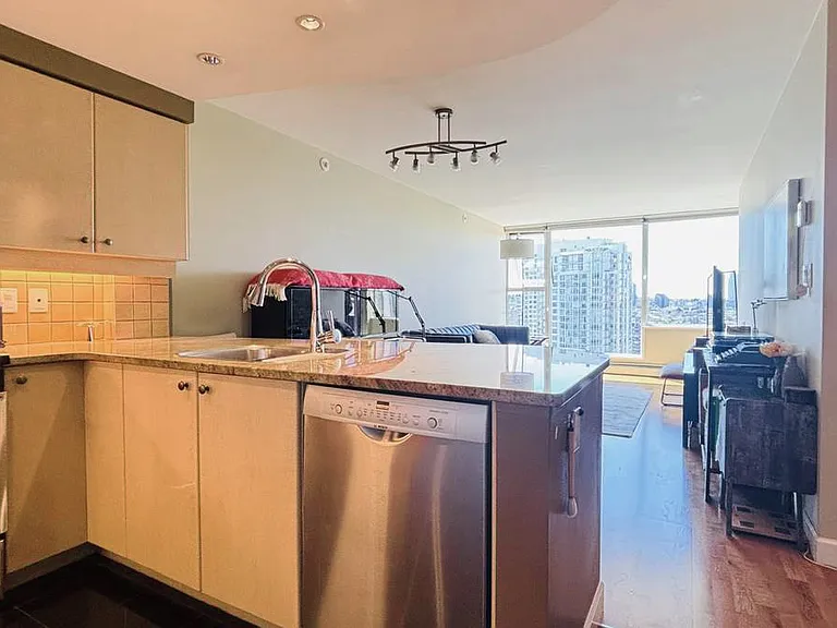 1008 Cambie St #2908 — Photo 8