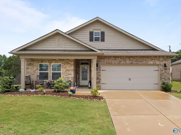 129 Branton Ct, New Market, AL 35761