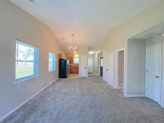 3rd image of 9534 S Cardinal Dr