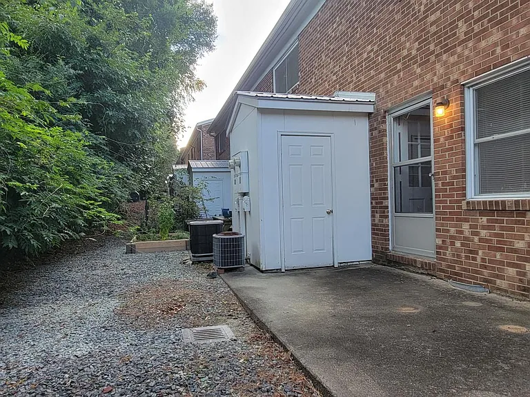 506 N Greensboro St #12 — Photo 15