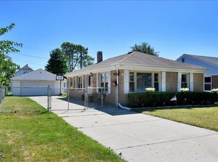 4413 Madison Ave, Brookfield, IL 60513