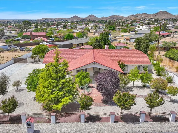 16158 Rimrock Rd, Apple Valley, CA 92307