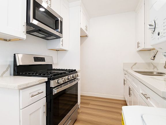 5th image of 12512 Rose Ave #B