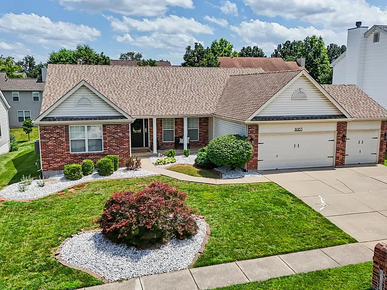 8003 Knights Crossing Dr — Photo 33